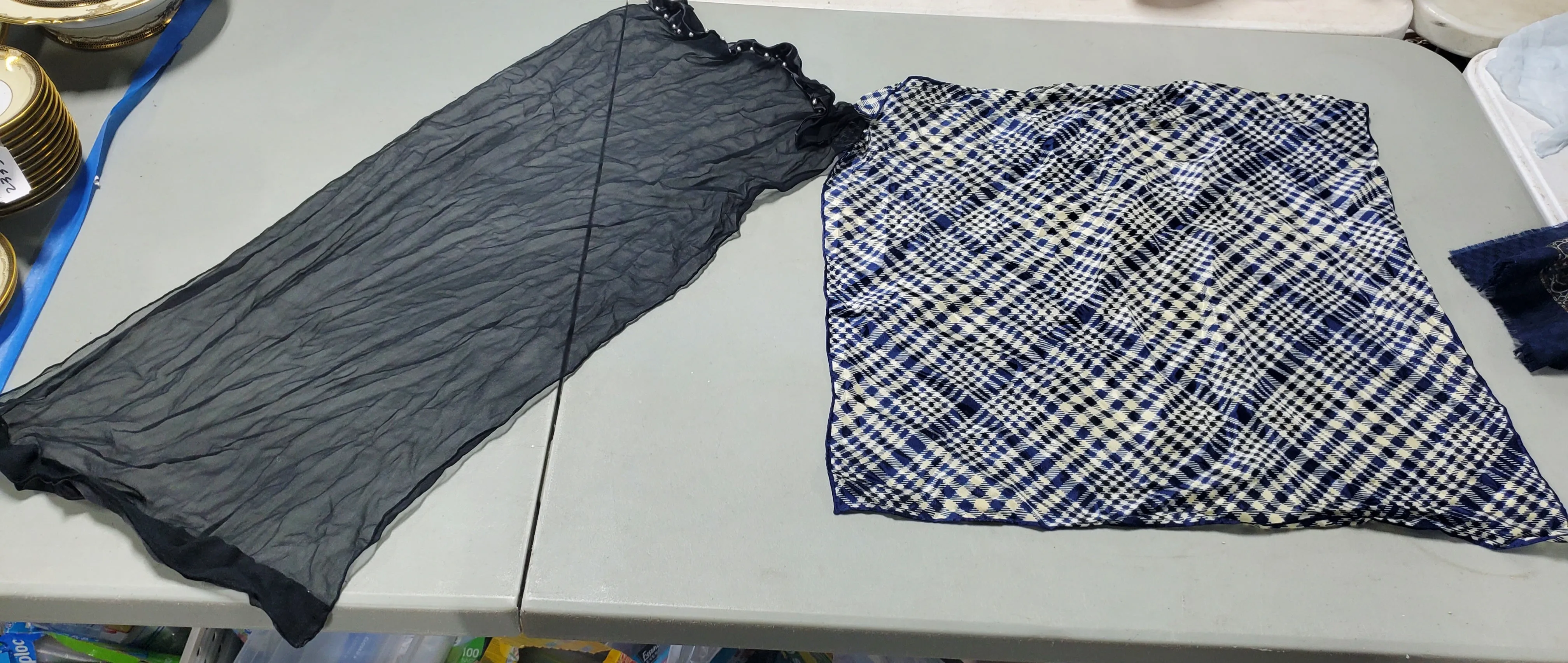 (I) Fashion Scarf Lot